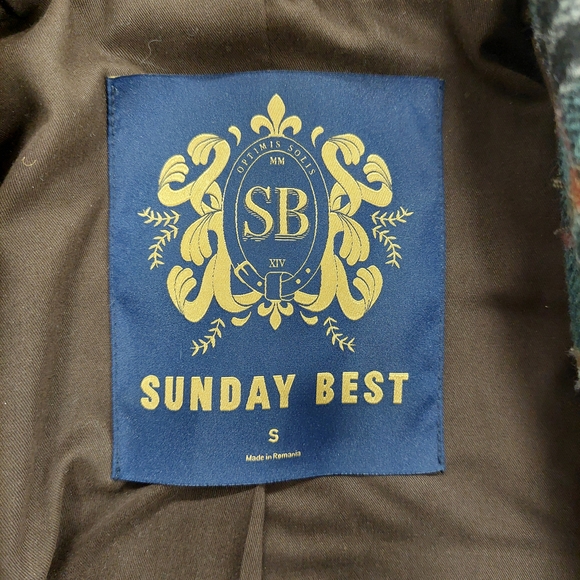 Aritzia Sunday Best Kennedy Wool Plead Coat - Picture 4 of 10